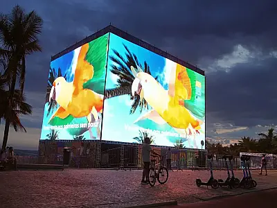 Telões instalados nos bairros Boqueirão, Aviação e Mirim.