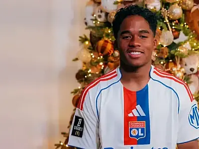 Endrick chega ao Lyon por empréstimo do Real Madrid.