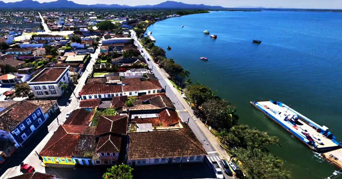 Cidade histórica no litoral de SP vira refúgio de tranquilidade e natureza preservada