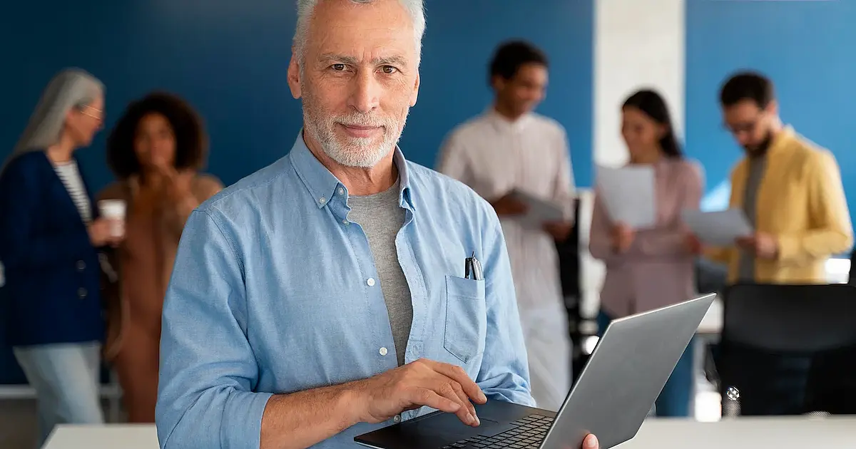 Profissionais 50+: a virada que colocou experiência no centro das contratações