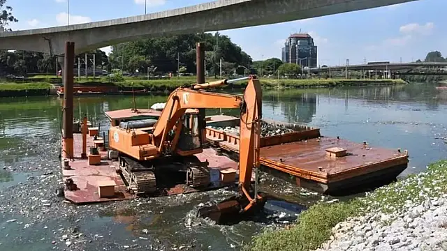 O serviço é executado diariamente pela agência SP Águas.