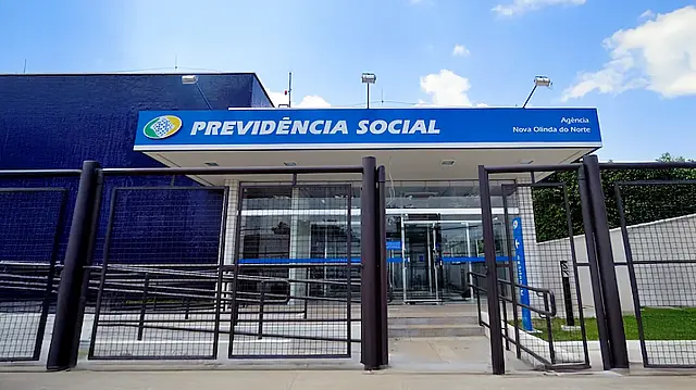 O INSS fecha agências e tira do ar Meu INSS e 135 entre 27 e 31 de janeiro para modernização dos sistemas.
