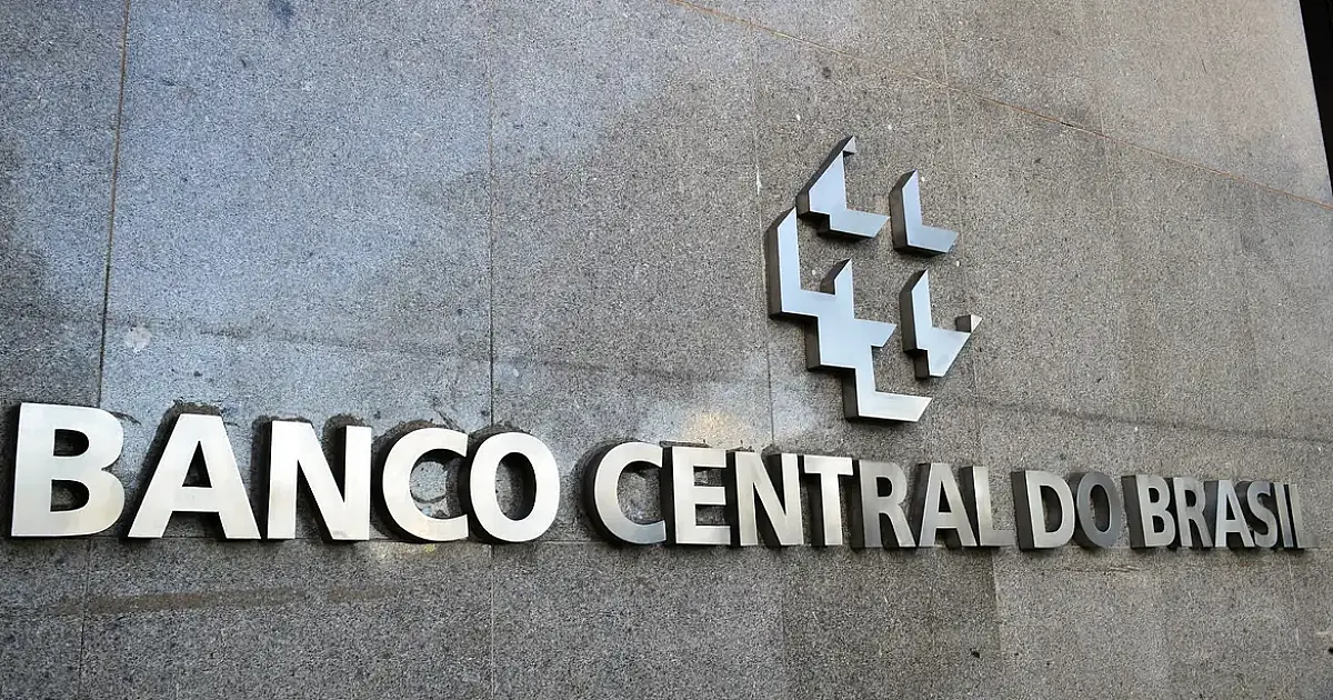 Juros para famílias disparam para 60,1% ao ano em 2025