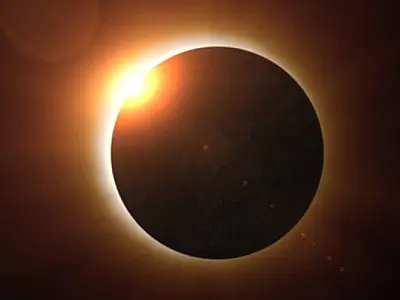 Entenda o eclipse solar anular previsto para 17 de fevereiro de 2026, que cria ilusão de apagão global com anel de fogo visível na Antártida.