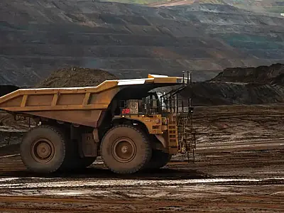 Após vazamento de 263 mil m³ de água e rejeitos na cava de Fábrica, em Ouro Preto, a Justiça determinou paralisação das atividades da Vale.