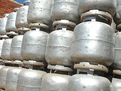 Gás do Povo libera vale-recarga para 4,5 milhões de famílias a partir desta segunda-feira (23).