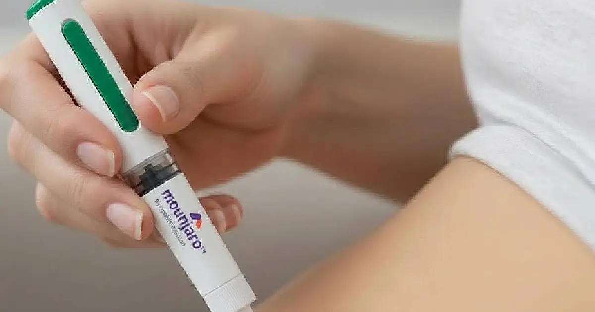 MHRA do Reino Unido emite alerta internacional sobre pancreatite aguda ligada ao Mounjaro e outros agonistas GLP-1: 19 mortes registradas até 2025