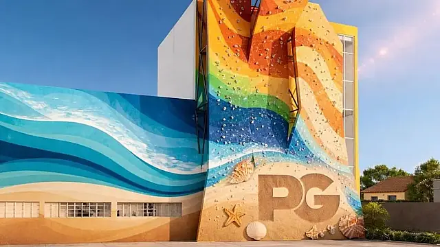 Novo centro de treinamento em Praia Grande, com estúdio de dança, quadras oficiais e revitalização de pista de skate, tudo gratuito para impulsionar o esporte na região.