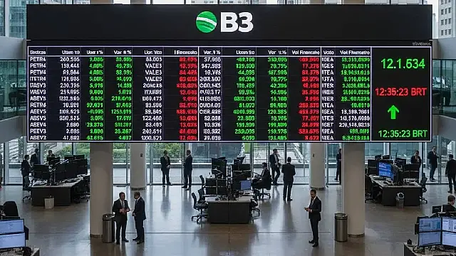 Otimismo veio da ata do Copom, que sinaliza corte de juros em março, enquanto dólar fecha estável em R$ 5,25.