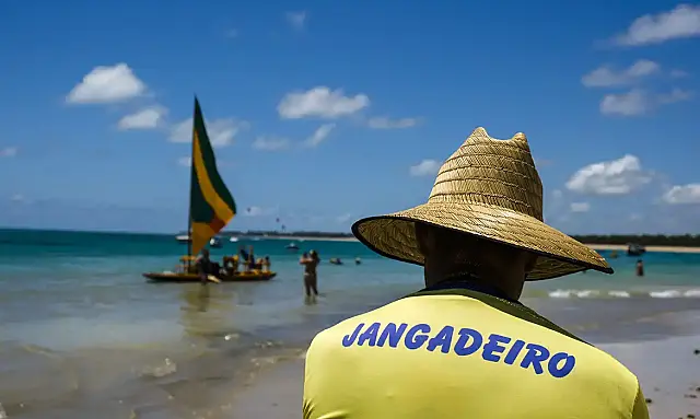 Senado aprovou PL 4.099/2023 que classifica agências de turismo receptivo como modalidade oficial de agências de turismo.