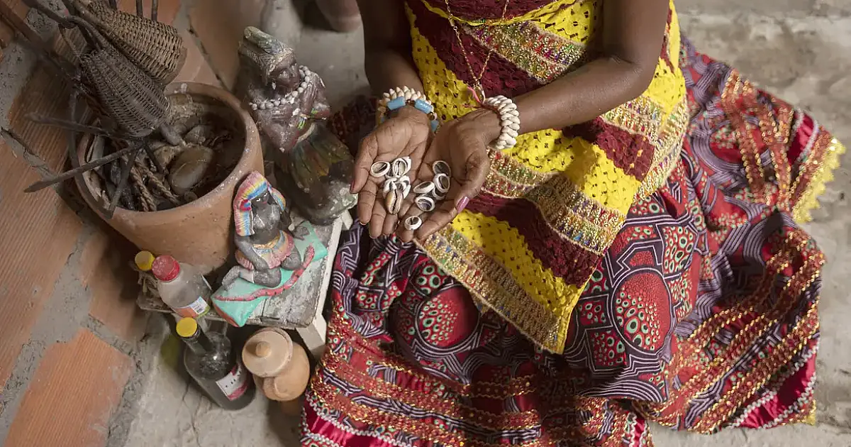 Cartilha do Inca une saberes ancestrais de terreiros e prevenção do câncer em mulheres negras: uma iniciativa inovadora para salvar vidas