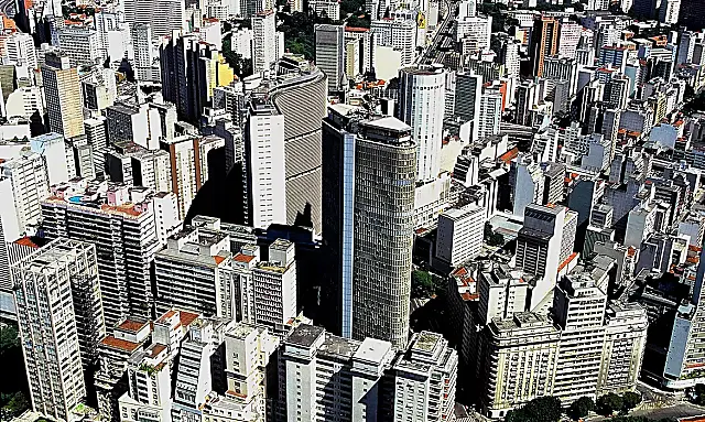 A queda da inflação do aluguel medida pelo IGP-M em fevereiro altera reajustes de contratos.