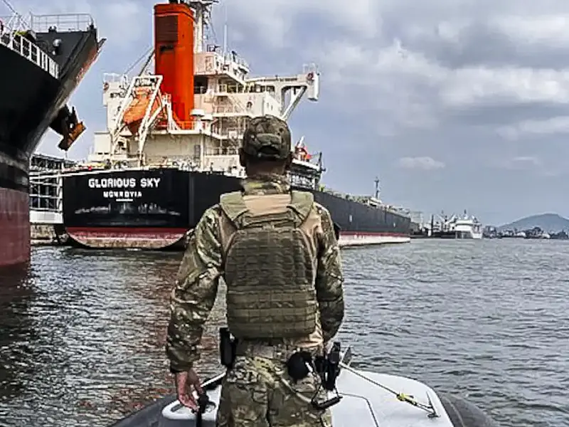 Polícia Federal deflagra Operação Costeau contra tráfico de drogas no Porto de Santos