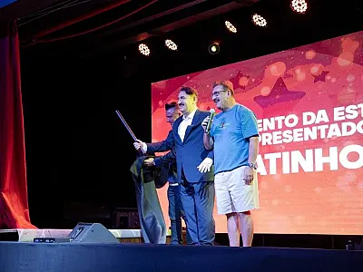 Ratinho foi homenageado com uma estátua em tamanho real no Museu de Cera de Foz do Iguaçu.