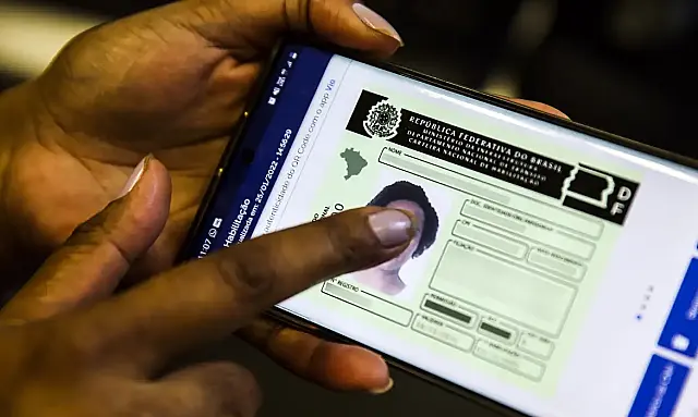 A Abramet questiona a renovação automática da CNH sem exames de aptidão física e mental.