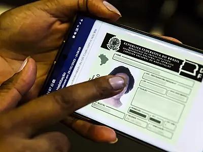 A Abramet questiona a renovação automática da CNH sem exames de aptidão física e mental.