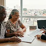 Usucapião extrajudicial facilita registro de imóvel ocupado há anos sem precisar de juiz em 2026