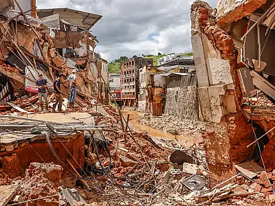 O CMN regulamentou linha de crédito emergencial de até R$ 500 milhões para municípios mineiros em calamidade pública por causa das chuvas intensas de 2026.