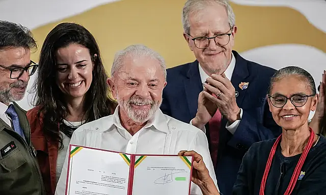Presidente anuncia prioridades para a COP15, assina decretos que ampliam áreas protegidas e reforça meta brasileira de conservação até 2030.