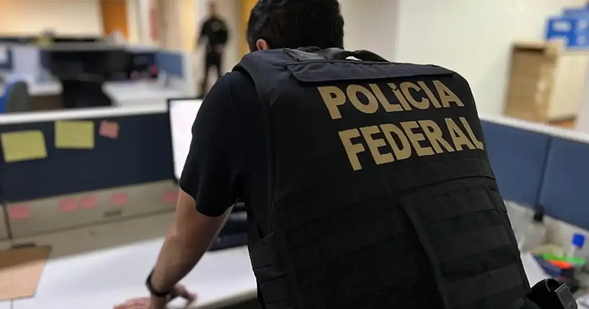 PF prende policiais civis do Rio por extorsão a membros do Comando Vermelho na Operação Anomalia