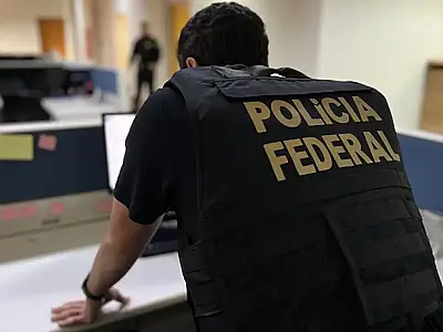 PF prende policiais civis do Rio por extorsão a membros do Comando Vermelho na Operação Anomalia