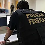 PF prende policiais civis do Rio por extorsão a membros do Comando Vermelho na Operação Anomalia