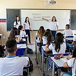 MEC libera voucher de R$ 3 mil para 100 mil professores comprarem computadores e tablets; saiba como solicitar