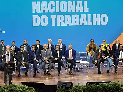 Na abertura da II Conferência Nacional do Trabalho, Lula propõe negociação coletiva para substituir a escala 6x1.