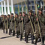 Ministério da Defesa fixa cotas para negros, indígenas e quilombolas em formação militar