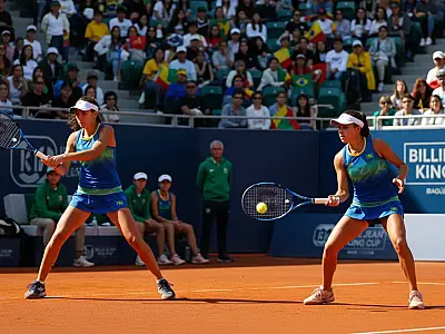 As jovens Naná Silva e Victória Barros representam o futuro do tênis brasileiro na competição por equipes na Colômbia.