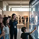 Bienal de São Paulo em Santos: Veja como visitar a exposição gratuita no Sesc