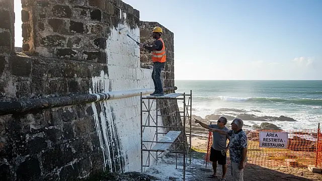 O Forte São João é um marco da colonização brasileira e símbolo do Litoral Norte de São Paulo.
