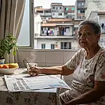 Brasil envelhece e muda perfil: IBGE revela crescimento mínimo e nova realidade nos lares