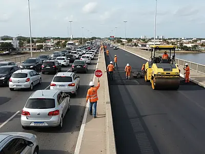 Intervenção na Ponte Sertório Domiciano da Silva visa garantir segurança estrutural e fluidez viária em Itanhaém.