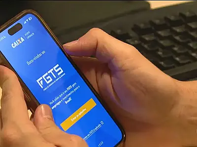 Celular vira a principal forma de sacar o FGTS; saiba em quais situações o resgate é permitido