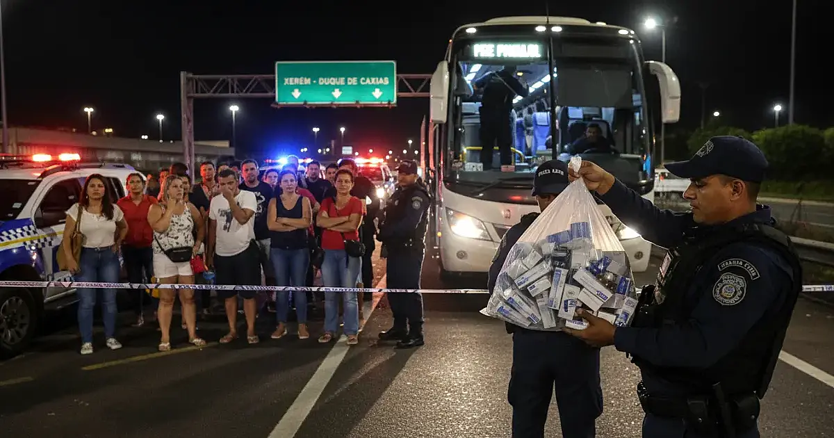 Polícia apreende carga de canetas emagrecedoras em ônibus vindo do Paraguai