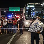 Polícia apreende carga de canetas emagrecedoras em ônibus vindo do Paraguai
