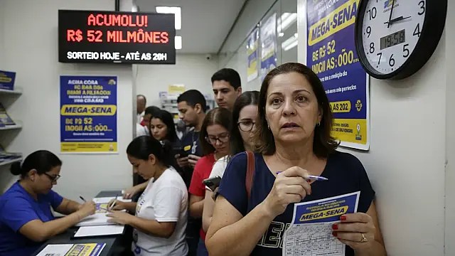 Apostas para o prêmio de R$ 52 milhões da Mega-Sena podem ser feitas até as 20h desta quinta-feira.