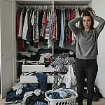 Por que algumas pessoas não conseguem manter o armário em ordem? A psicologia explica