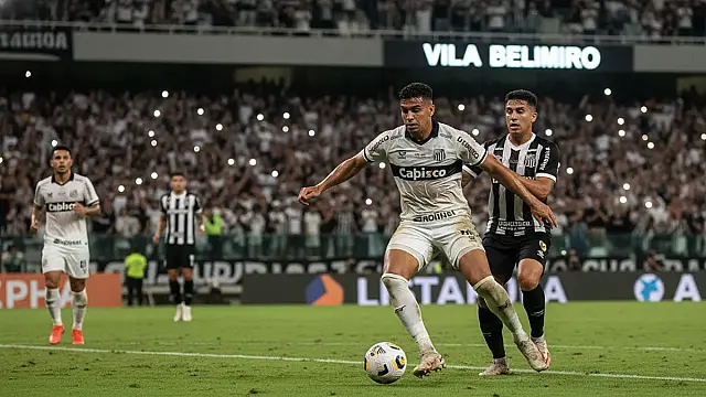 Santos busca vitória fundamental contra o Vitória na Vila Belmiro para deixar o Z-4.