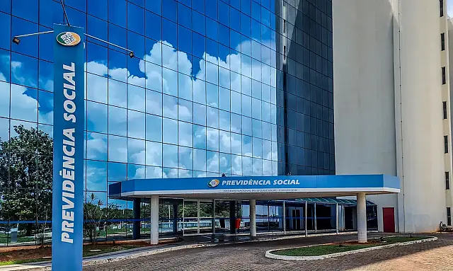 Sistemas da Dataprev apresentaram vulnerabilidade que expôs CPFs de segurados em todo o país.