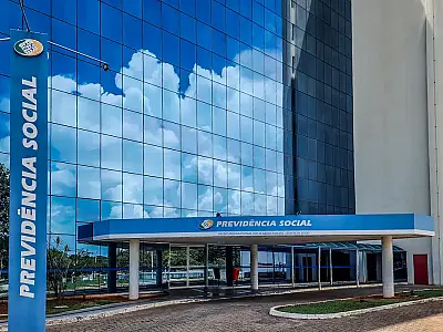 Sistemas da Dataprev apresentaram vulnerabilidade que expôs CPFs de segurados em todo o país.
