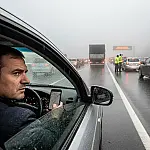 Caos na subida: Neblina e chuva travam o Sistema Anchieta-Imigrantes nesta sexta