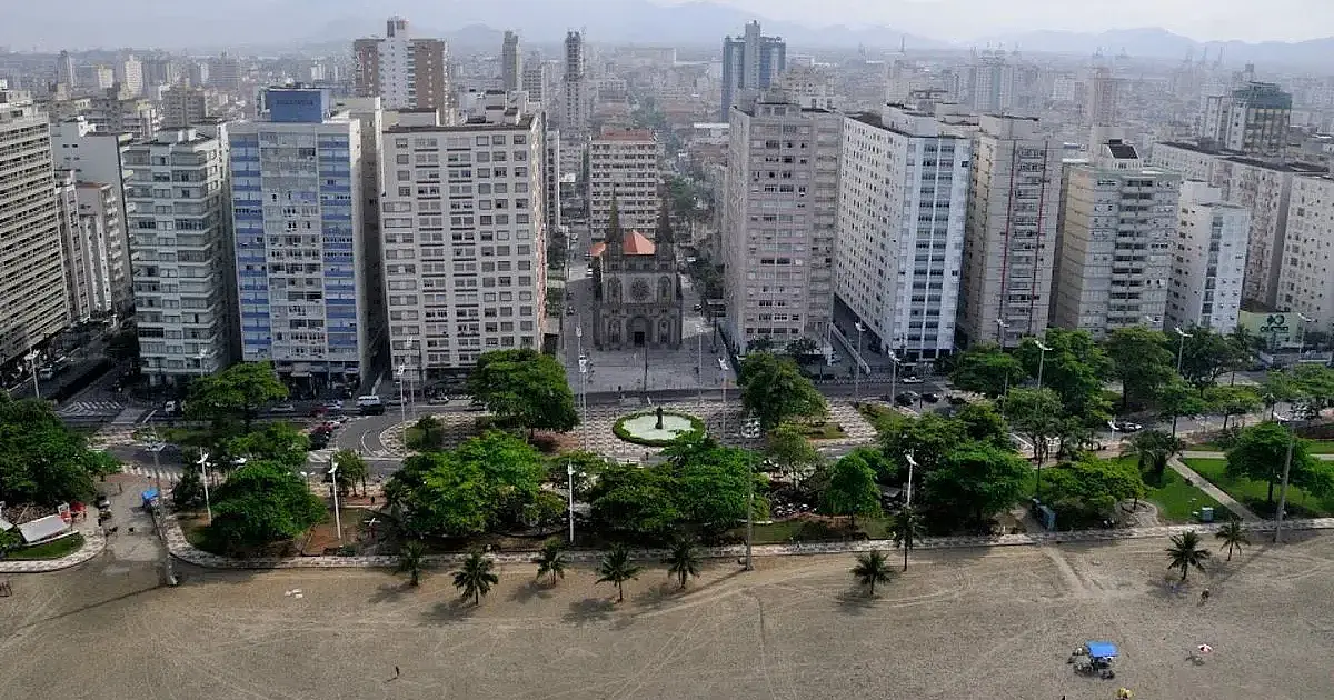 O segredo medicinal da Praia do Embaré: conheça o destino em Santos que era o favorito de Pelé