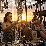 O "mundo mágico" da Feirarte: como artesãs transformam memórias e hobbies em negócios de sucesso