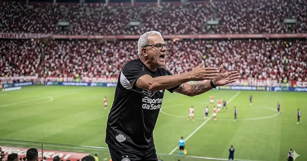 Hélio dos Anjos detona postura do Náutico em clássico e rejeita aplausos: "Não merecemos"