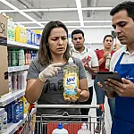 Ypê suspende proibição da Anvisa, mas alerta sobre bactéria em produtos continua; veja riscos