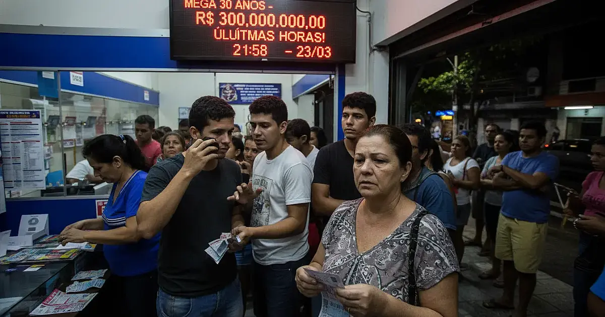 Mega 30 Anos: Prazo para apostar nos R$ 300 milhões termina hoje; saiba como jogar