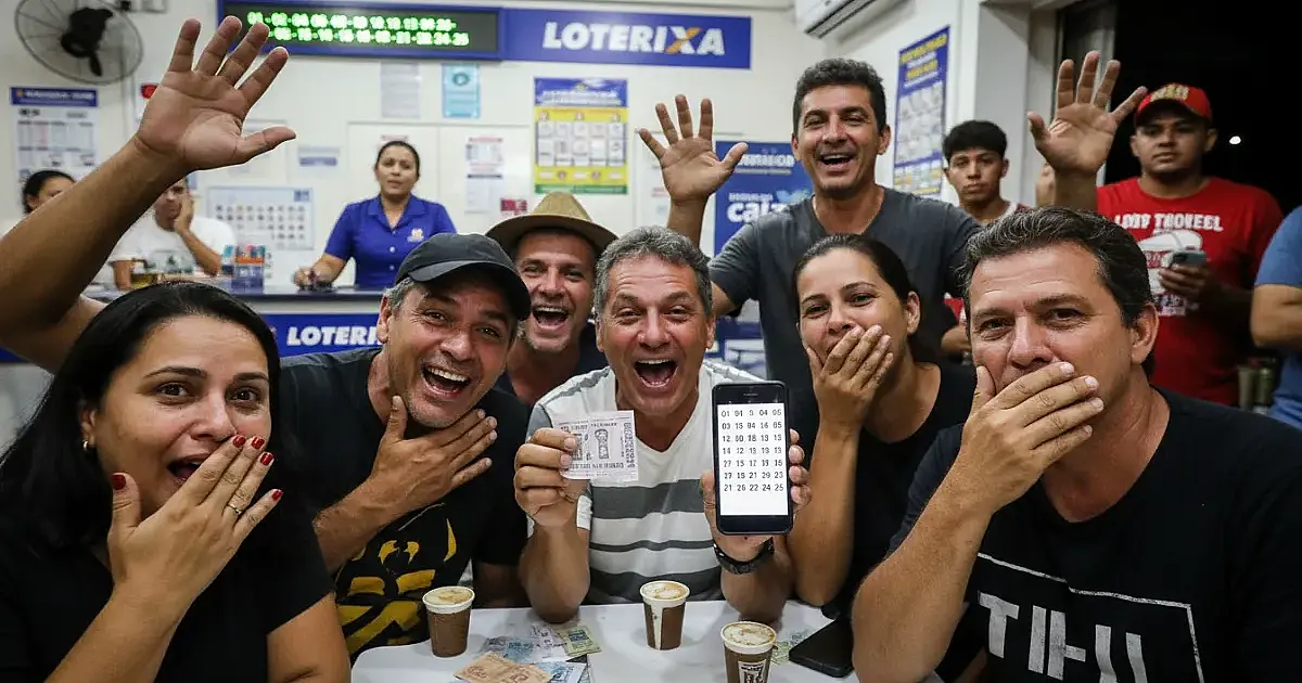 Bolão da Lotofácil faz a festa no Paraná e fatura R$ 1,4 milhão; veja os detalhes do prêmio