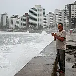 Ameaça no Litoral: Por que as praias de São Vicente estão sumindo em ritmo acelerado?